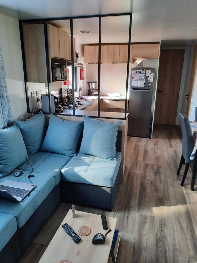 Jpp Marie Ange Proprietaire Hotell Saint-Julien-en-Born Eksteriør bilde